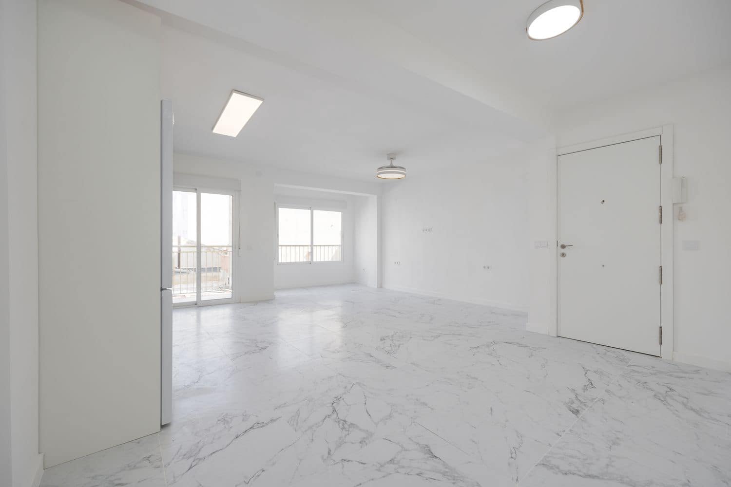 Apartamento de 3 habitaciones en Torrevieja en venta con garaje - 175.000 € (Ref: 9673724)