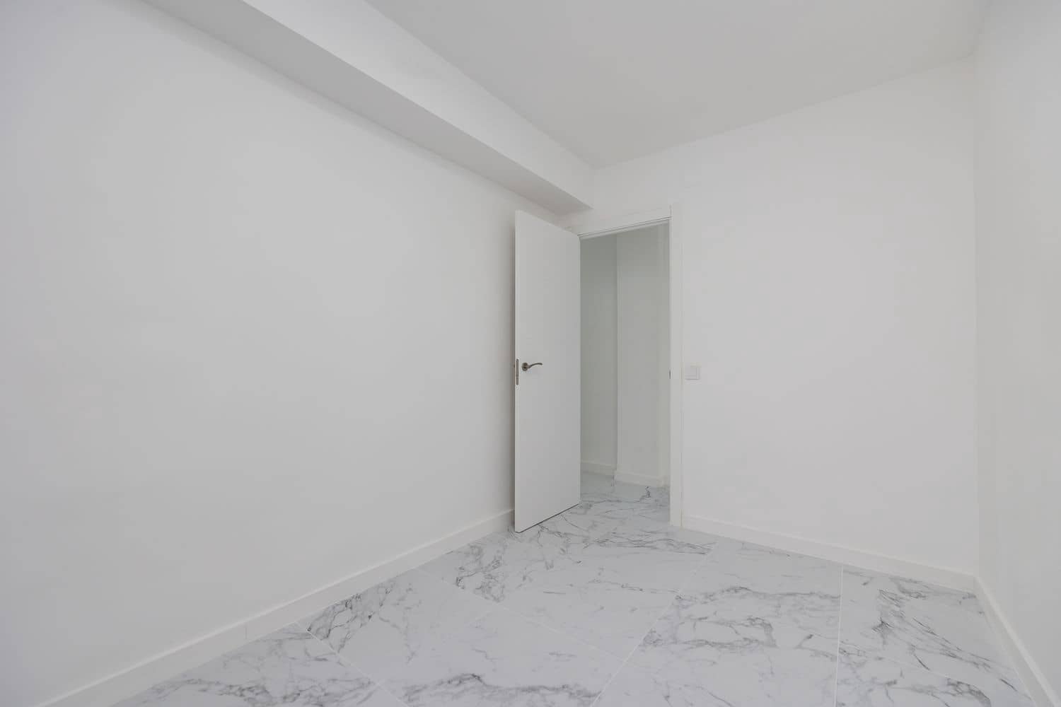 Apartamento de 3 habitaciones en Torrevieja en venta con garaje - 175.000 € (Ref: 9673724)