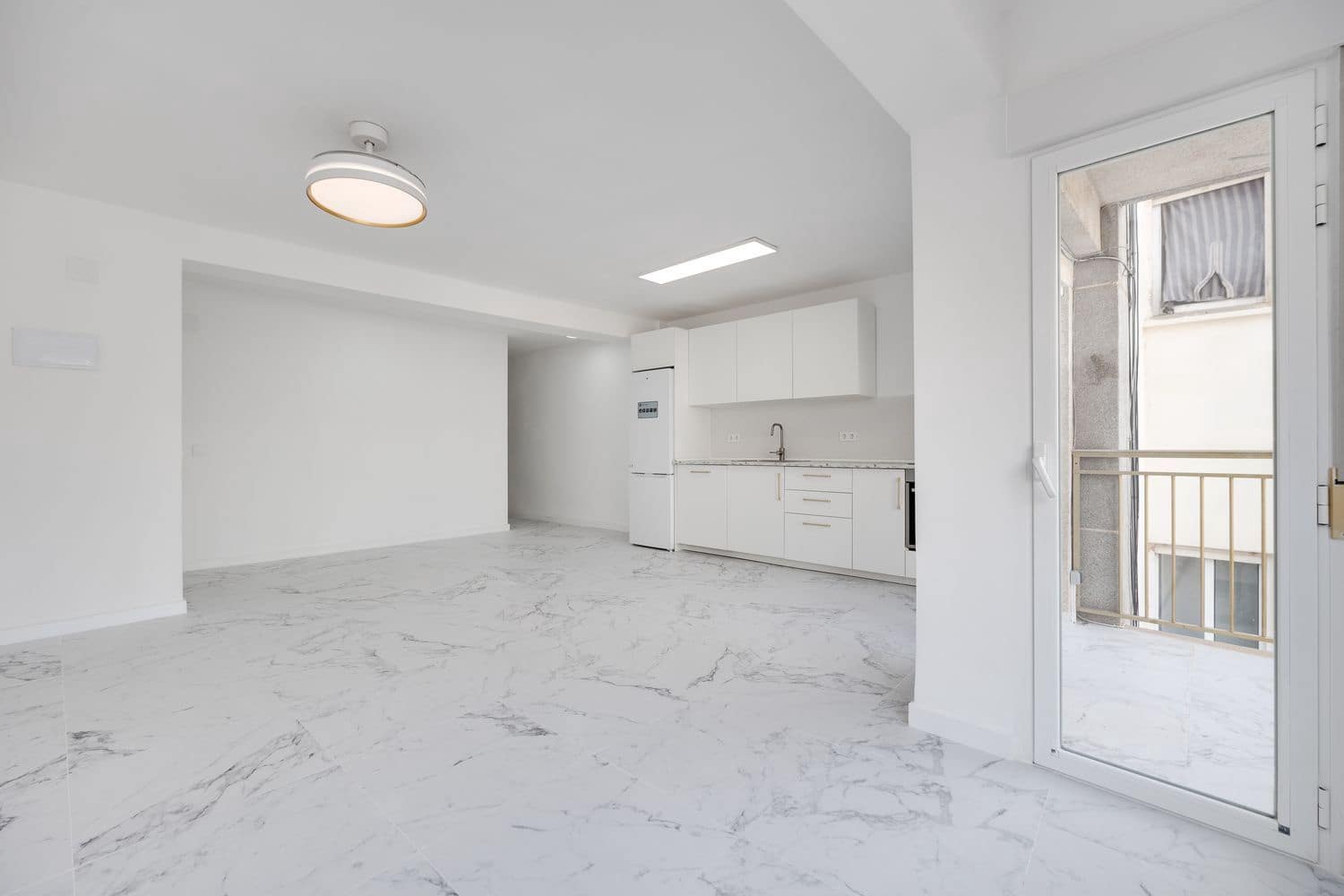 Apartamento de 3 habitaciones en Torrevieja en venta con garaje - 175.000 € (Ref: 9673724)