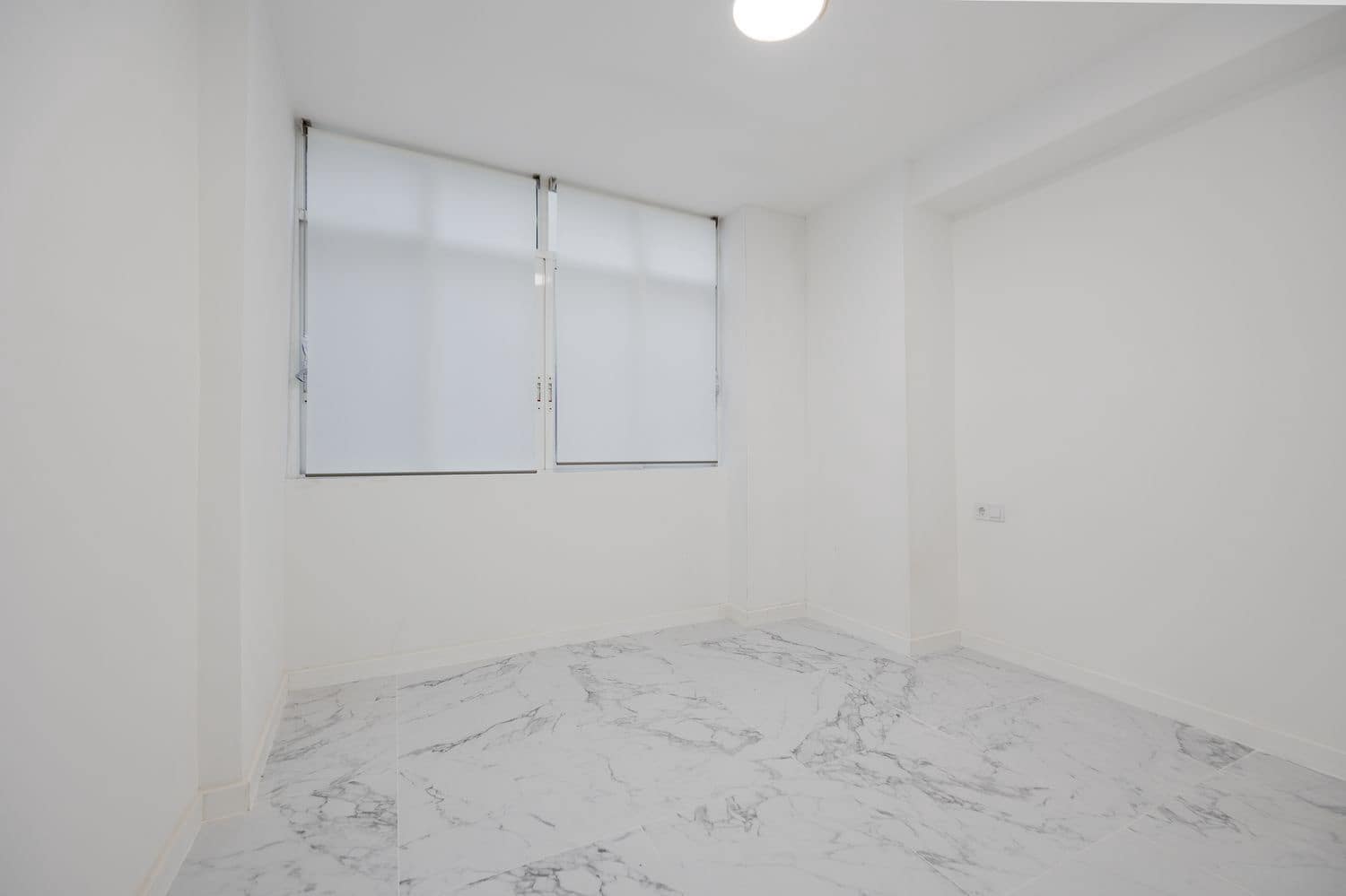 Apartamento de 3 habitaciones en Torrevieja en venta con garaje - 175.000 € (Ref: 9673724)