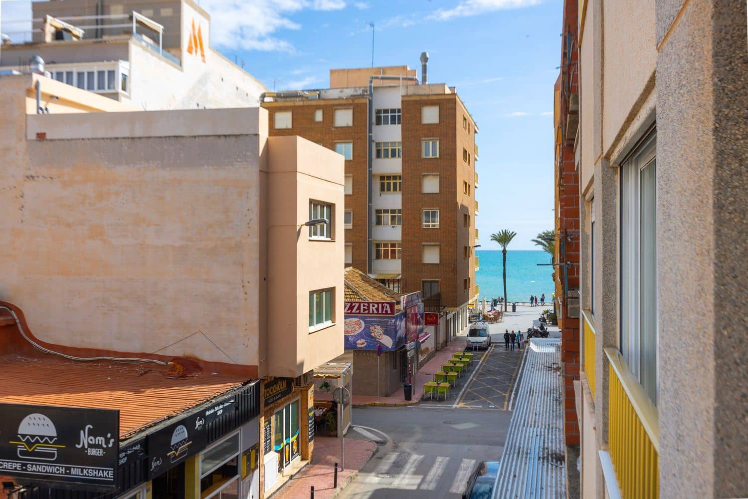 Apartamento de 3 habitaciones en Torrevieja en venta con garaje - 175.000 € (Ref: 9673724)