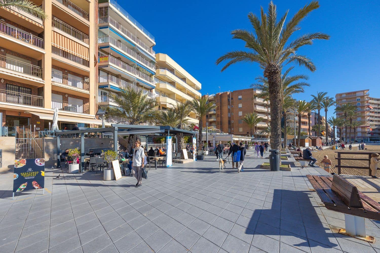 Apartamento de 3 habitaciones en Torrevieja en venta con garaje - 175.000 € (Ref: 9673724)