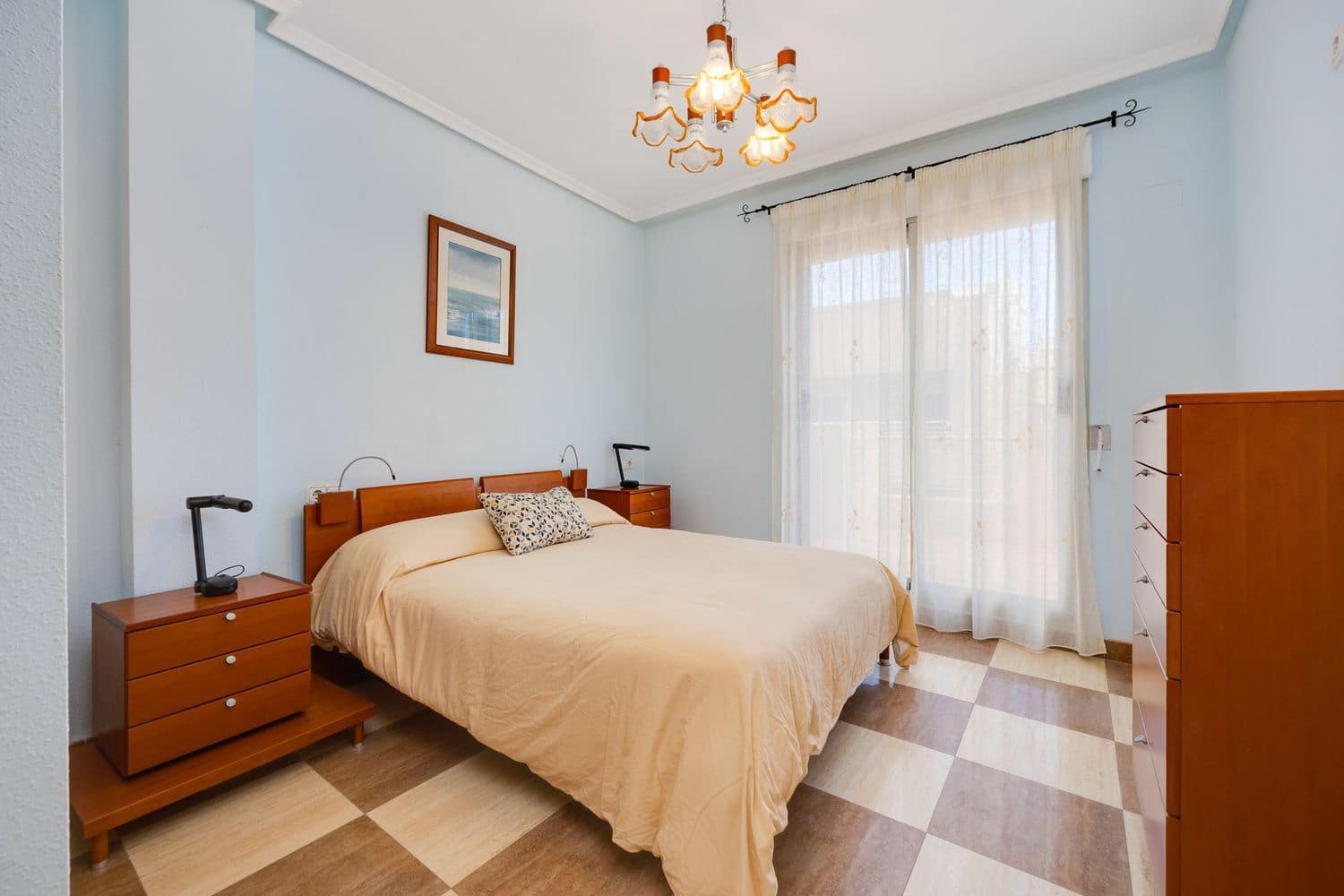 2 sovrum Lägenhet till salu i Torrevieja med garage - 235 000 € (Ref: 9673725)