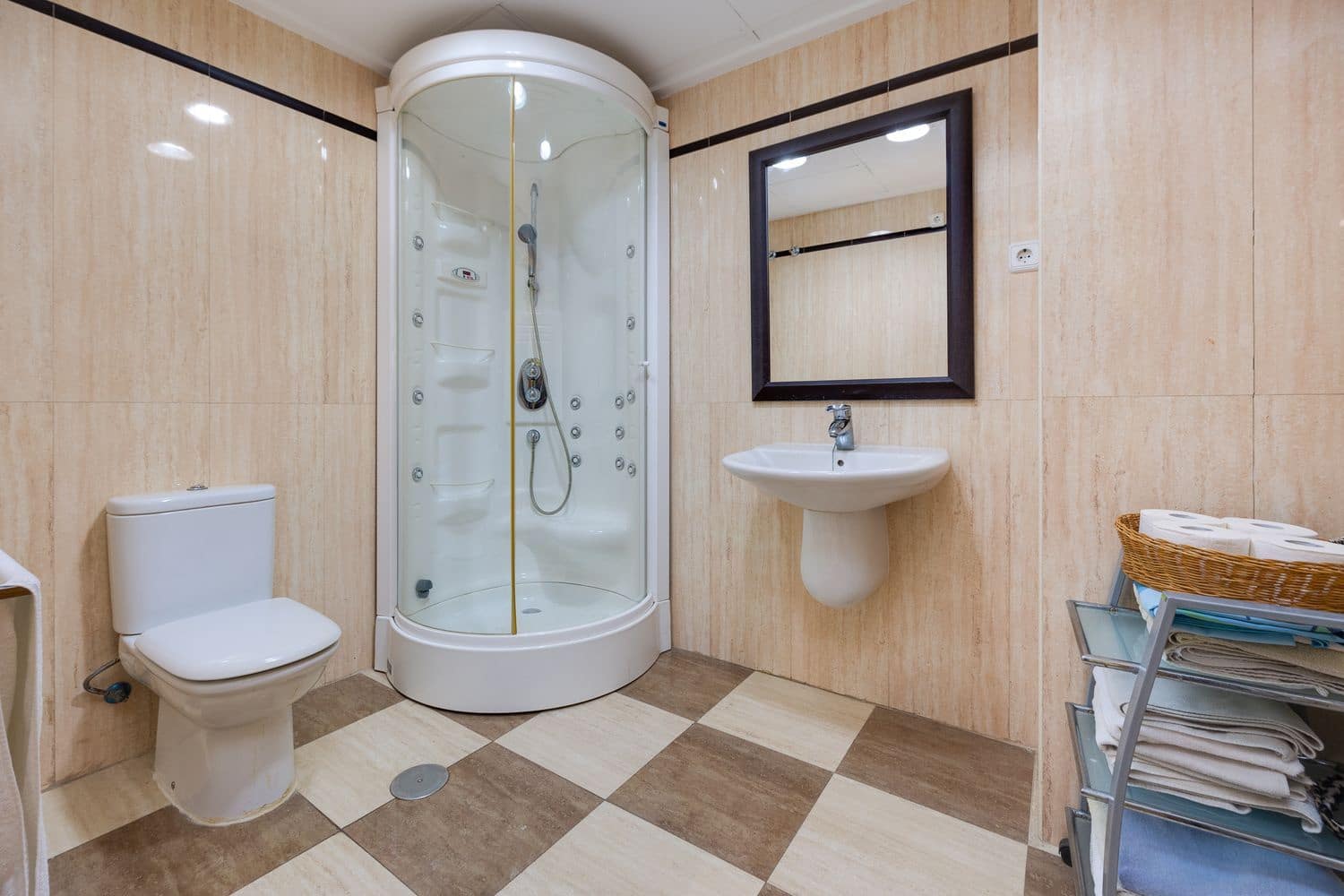 2 sovrum Lägenhet till salu i Torrevieja med garage - 235 000 € (Ref: 9673725)