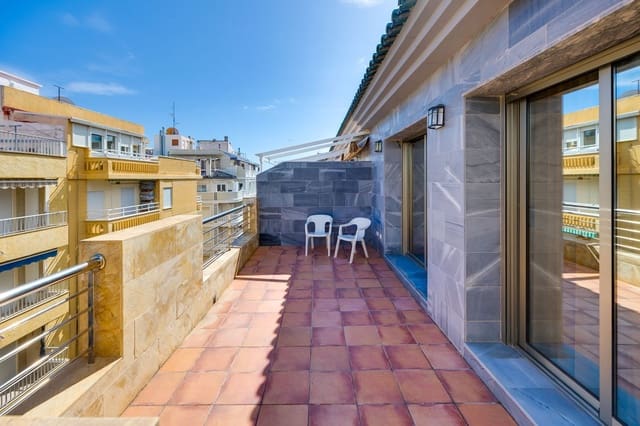 2 sovrum Lägenhet till salu i Las Piscinas Naturales, Torrevieja med garage - 235 000 € (Ref: 9673725)