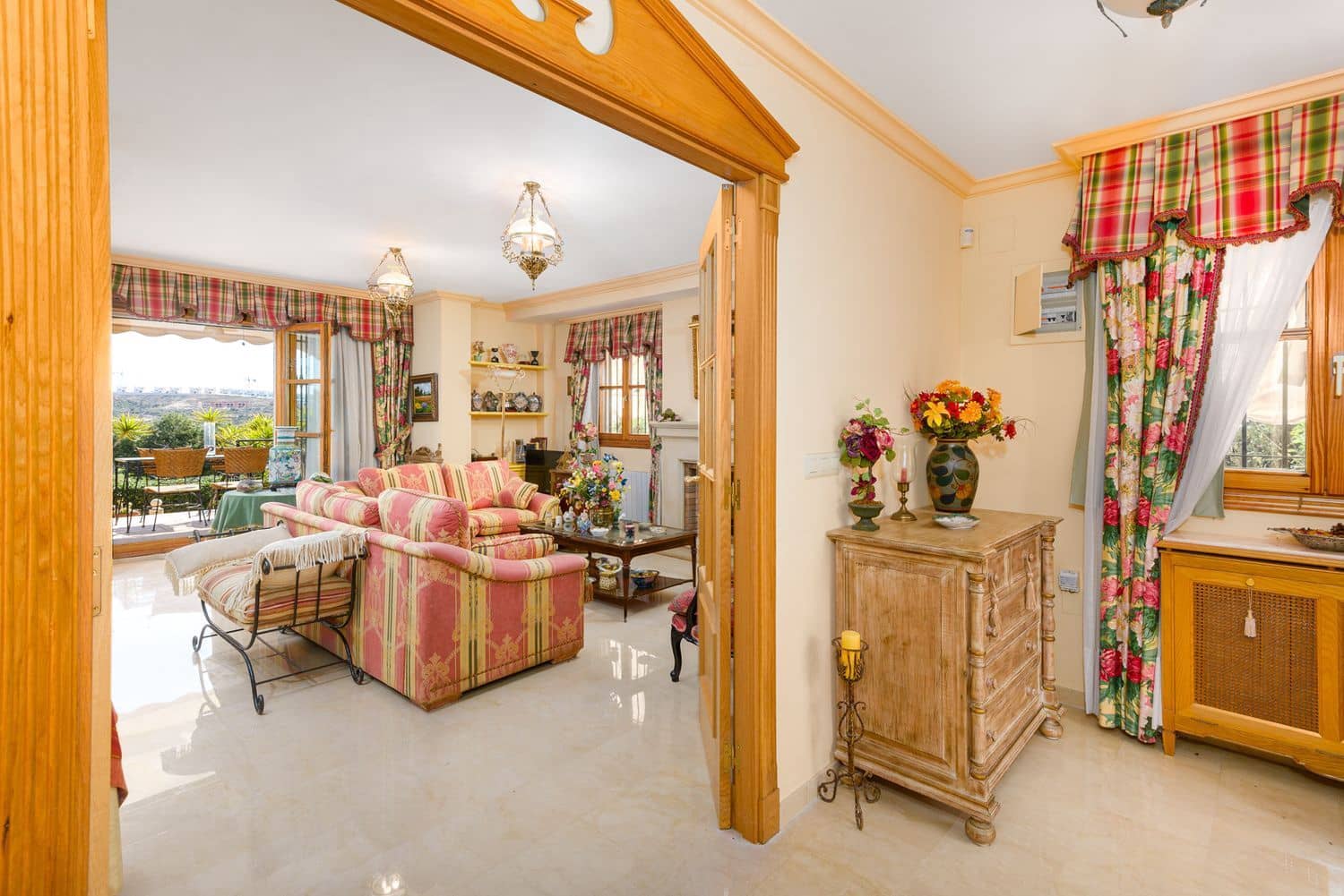 7 soveværelse Villa til salg i Muchamiel / Mutxamel med swimmingpool garage - € 630.000 (Ref: 9685915)