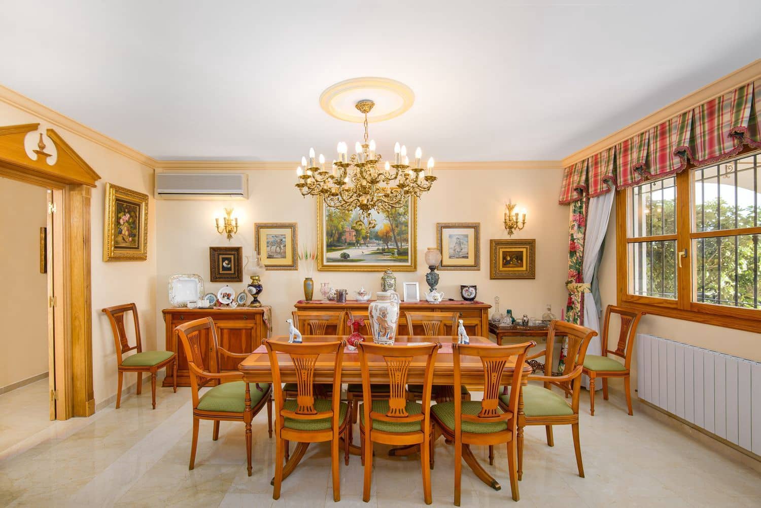 7 soveværelse Villa til salg i Muchamiel / Mutxamel med swimmingpool garage - € 630.000 (Ref: 9685915)