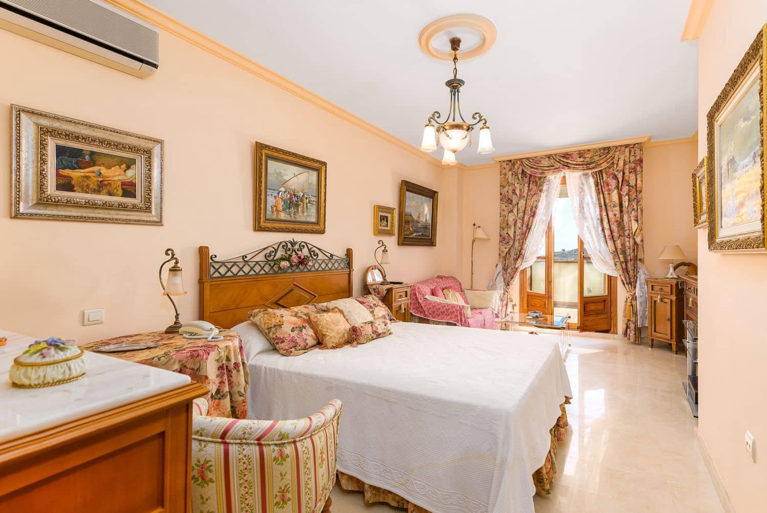 7 soveværelse Villa til salg i Muchamiel / Mutxamel med swimmingpool garage - € 630.000 (Ref: 9685915)