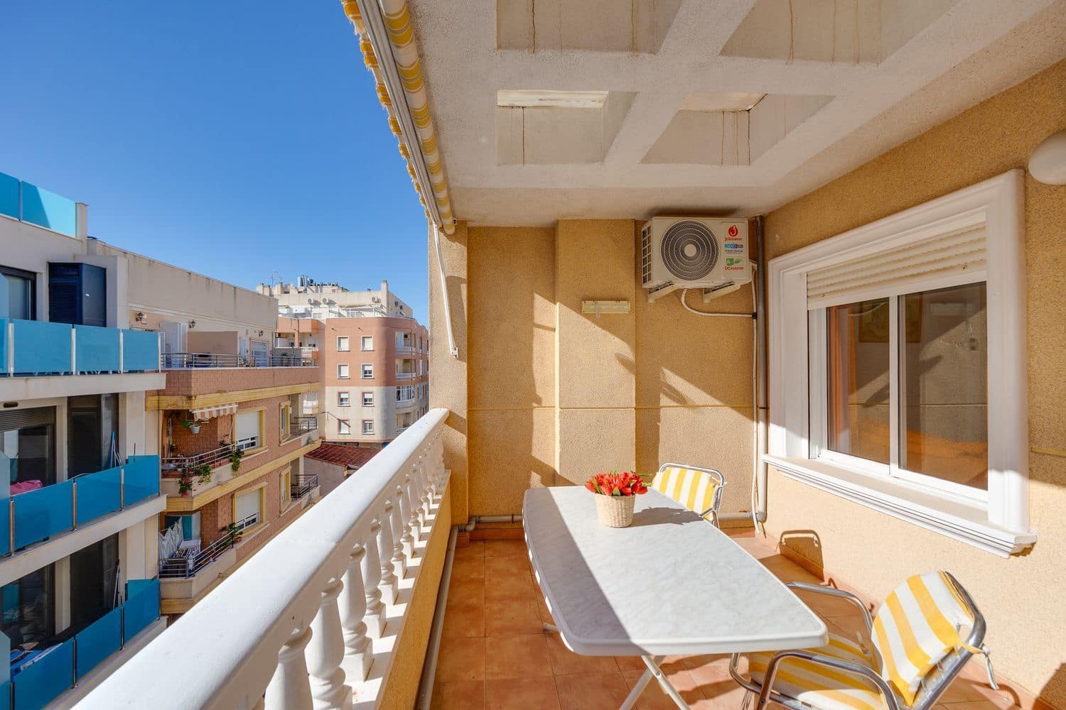 2 quarto Apartamento para venda em Torrevieja com garagem - 159 000 € (Ref: 9694706)