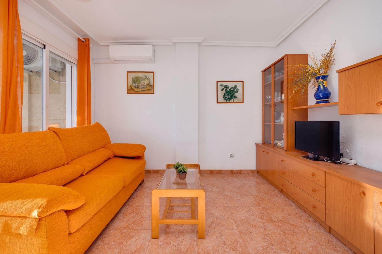 2 quarto Apartamento para venda em Torrevieja com garagem - 159 000 € (Ref: 9694706)