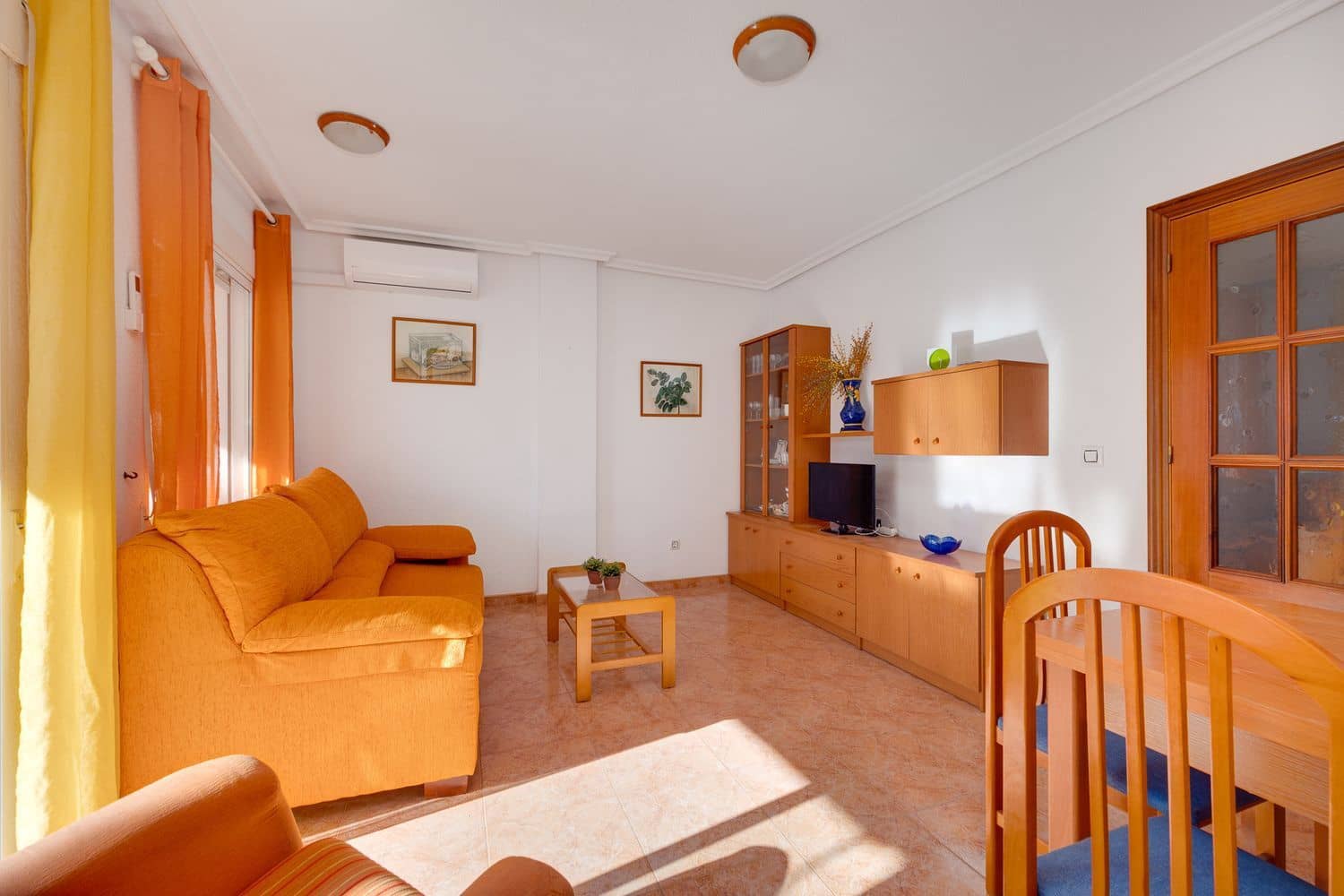 2 quarto Apartamento para venda em Torrevieja com garagem - 159 000 € (Ref: 9694706)