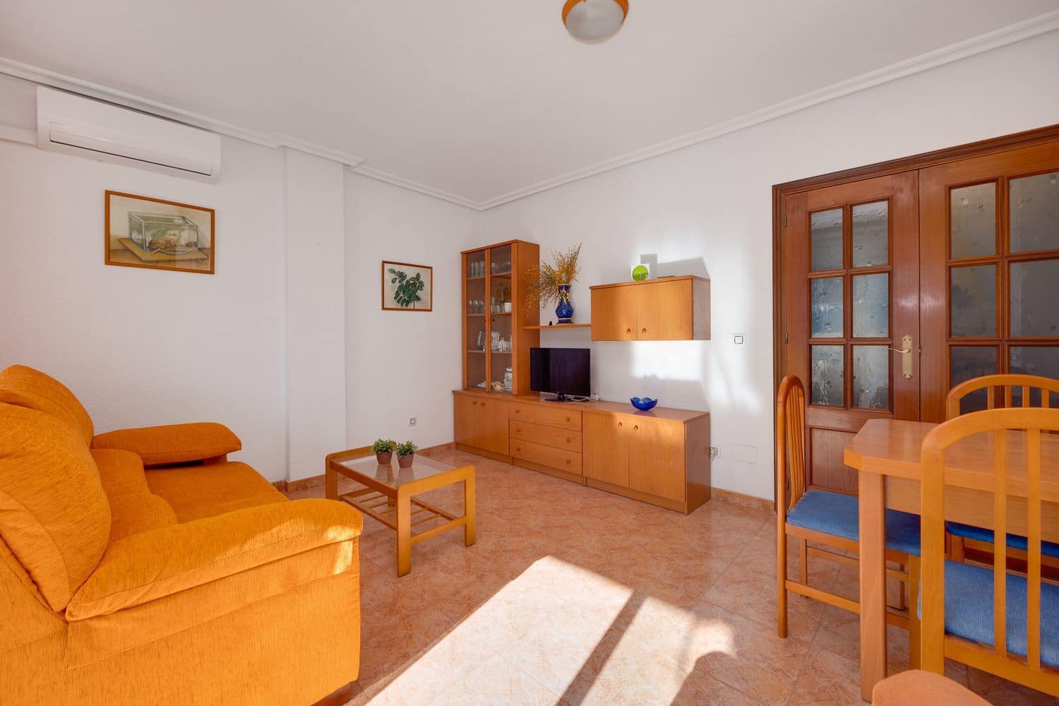 2 quarto Apartamento para venda em Torrevieja com garagem - 159 000 € (Ref: 9694706)