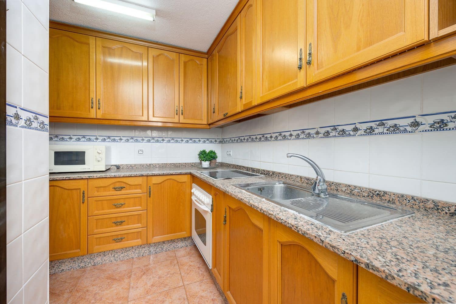 2 quarto Apartamento para venda em Torrevieja com garagem - 159 000 € (Ref: 9694706)