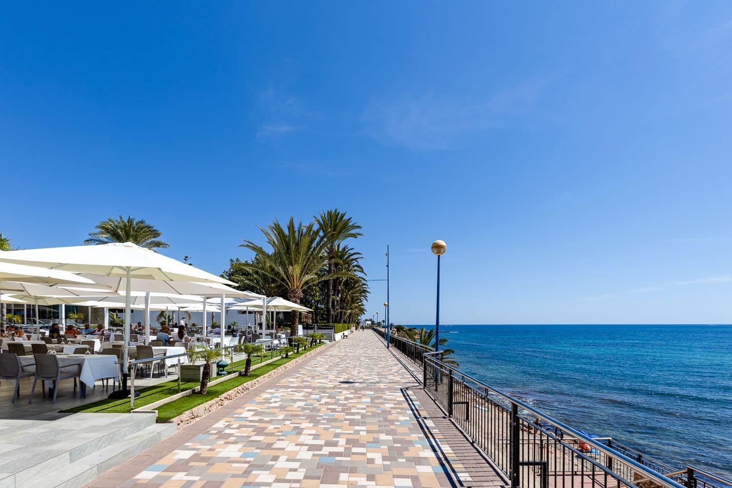 Appartement à vendre à Torrevieja avec piscine garage - 105 000 € (Ref: 9700362)