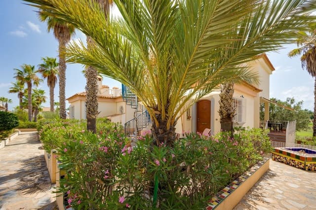 Huoneisto myytävänä paikassa Los Balcones - Los Altos, Torrevieja mukana uima-altaan 
autotalli - 105 000 € (Ref: 9700362)