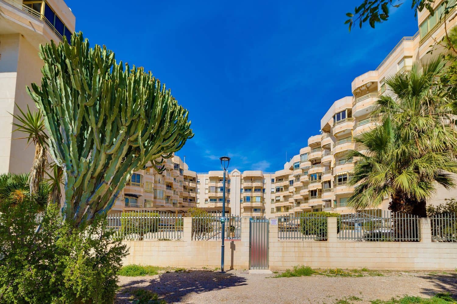 1 soveværelse Lejlighed til salg i Playa de Muchavista med swimmingpool garage - € 289.000 (Ref: 9700363)