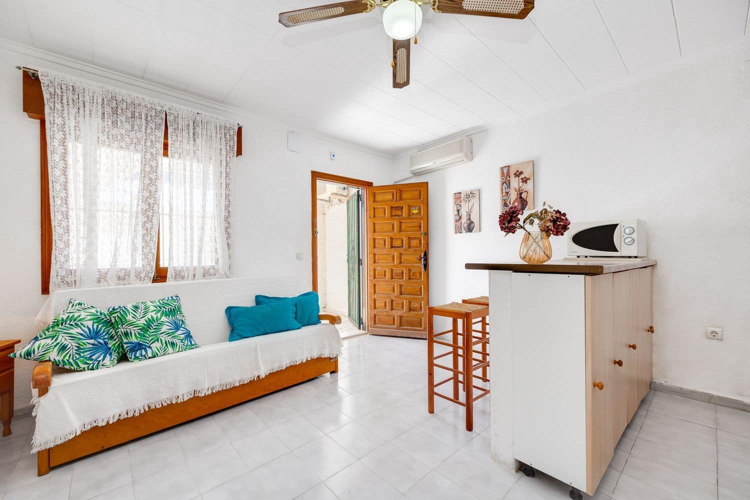 1 Zimmer Haus zu verkaufen in Torrevieja mit Garage - 86.000 € (Ref: 9714330)