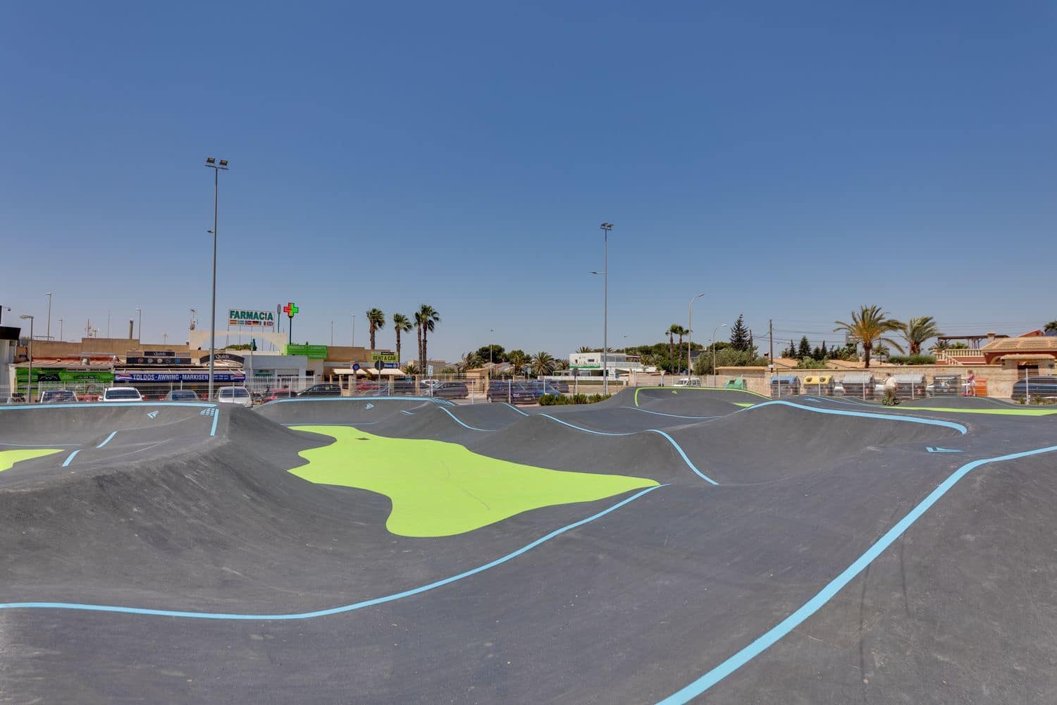 1 Zimmer Haus zu verkaufen in Torrevieja mit Garage - 86.000 € (Ref: 9714330)