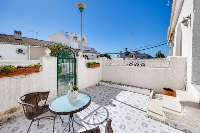 1 quarto Casa em Banda para venda em El Chaparral, Torrevieja com garagem - 86 000 € (Ref: 9714330)