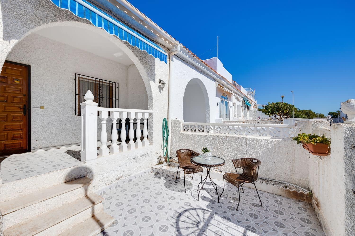 1 Zimmer Haus zu verkaufen in Torrevieja mit Garage - 86.000 € (Ref: 9714330)