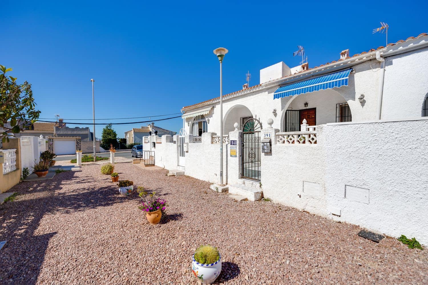 1 Zimmer Haus zu verkaufen in Torrevieja mit Garage - 86.000 € (Ref: 9714330)