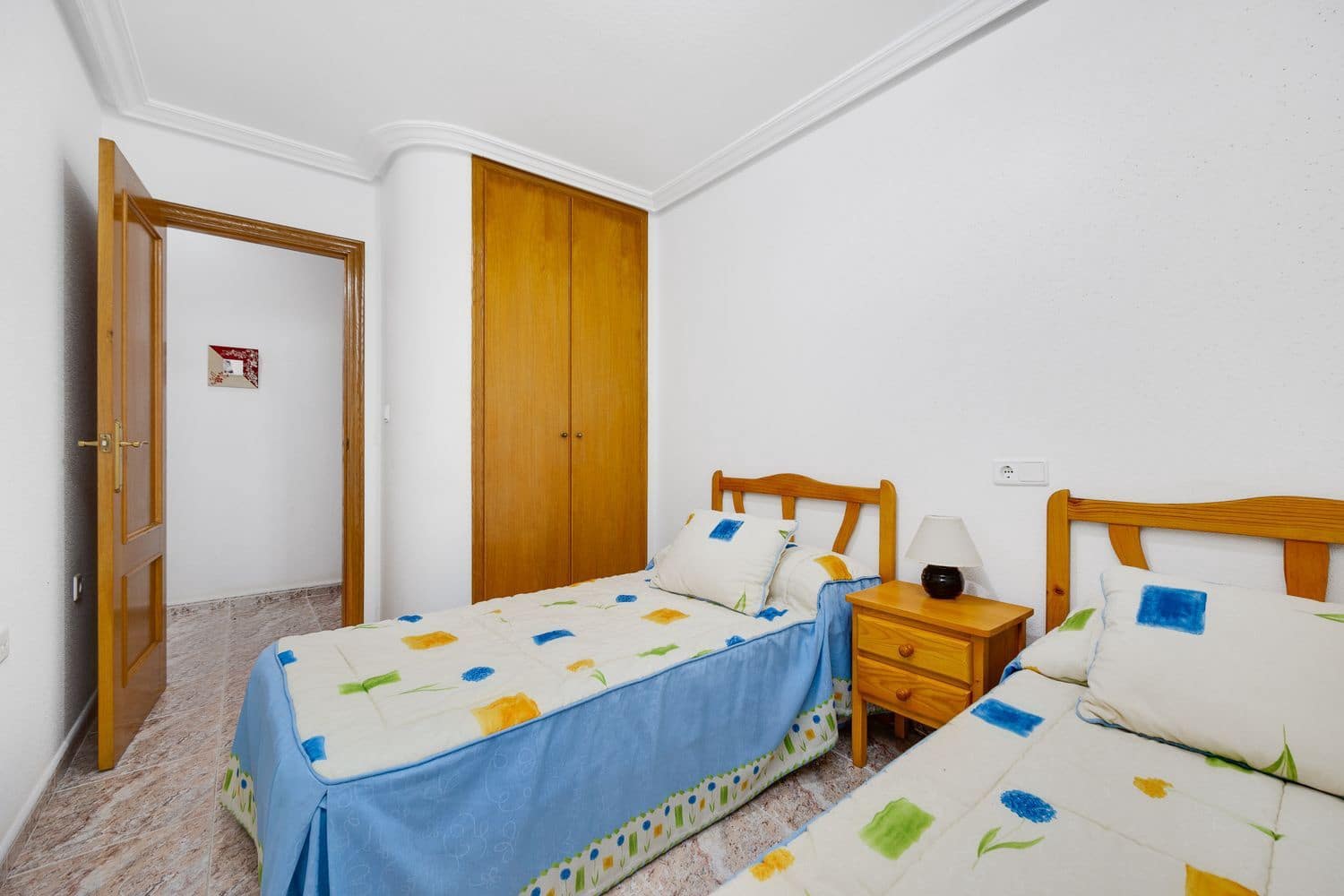 2 bedroom Apartment for sale in Torrevieja with garage - € 149,000 (Ref: 9719485)