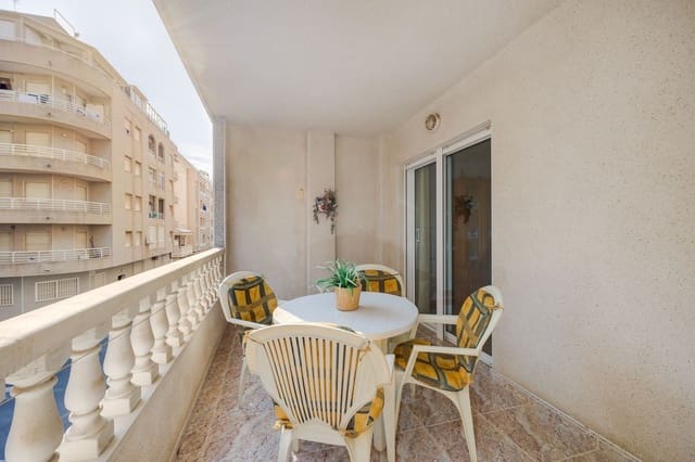 2 bedroom Apartment for sale in Avenida Habaneras - Curva de Palangre, Torrevieja with garage - € 149,000 (Ref: 9719485)