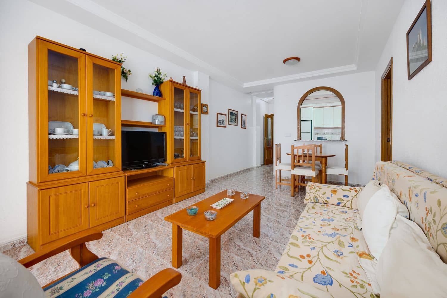 2 bedroom Apartment for sale in Torrevieja with garage - € 149,000 (Ref: 9719485)