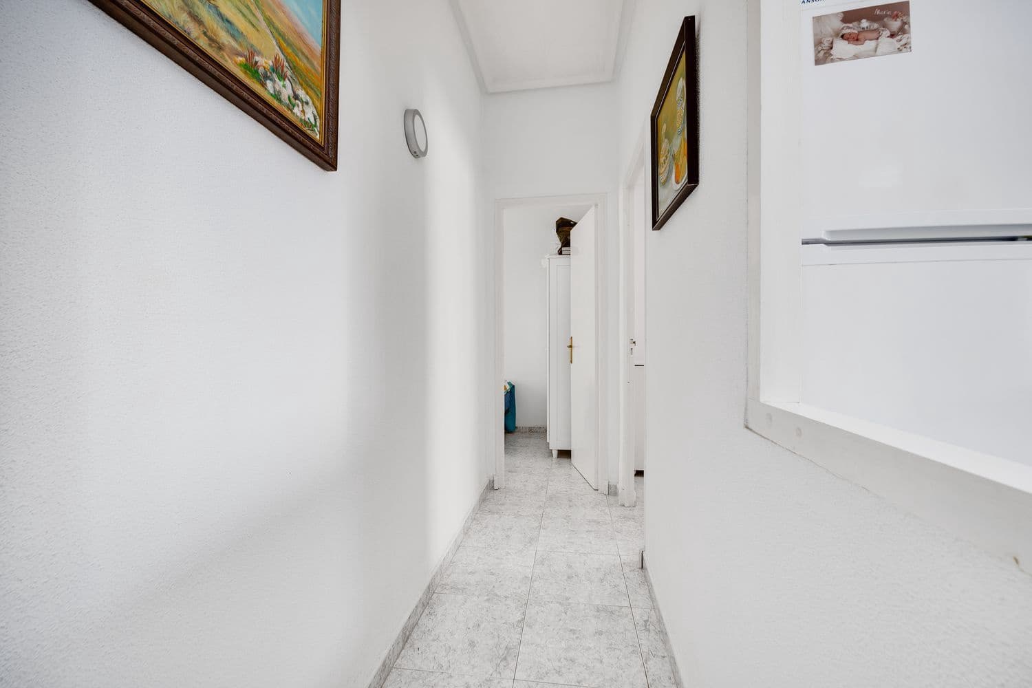 4 bedroom Apartment for sale in Torrevieja with garage - € 153,000 (Ref: 9731573)