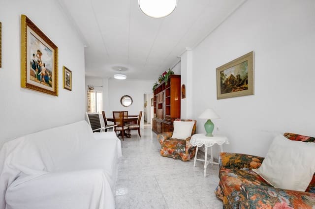 4 bedroom Apartment for sale in Las Piscinas Naturales, Torrevieja with garage - € 153,000 (Ref: 9731573)