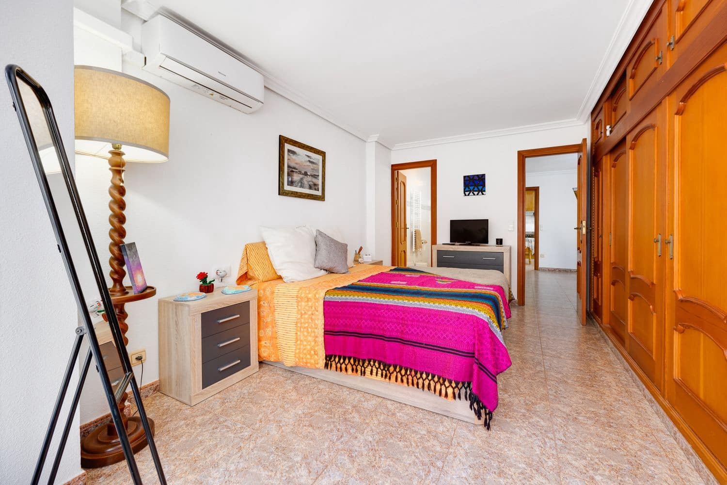 Apartamento de 3 habitaciones en Torrevieja en venta con garaje - 190.000 € (Ref: 9731574)