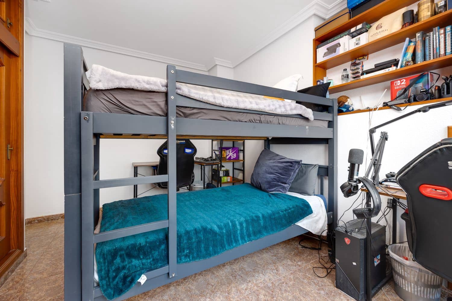 Apartamento de 3 habitaciones en Torrevieja en venta con garaje - 190.000 € (Ref: 9731574)