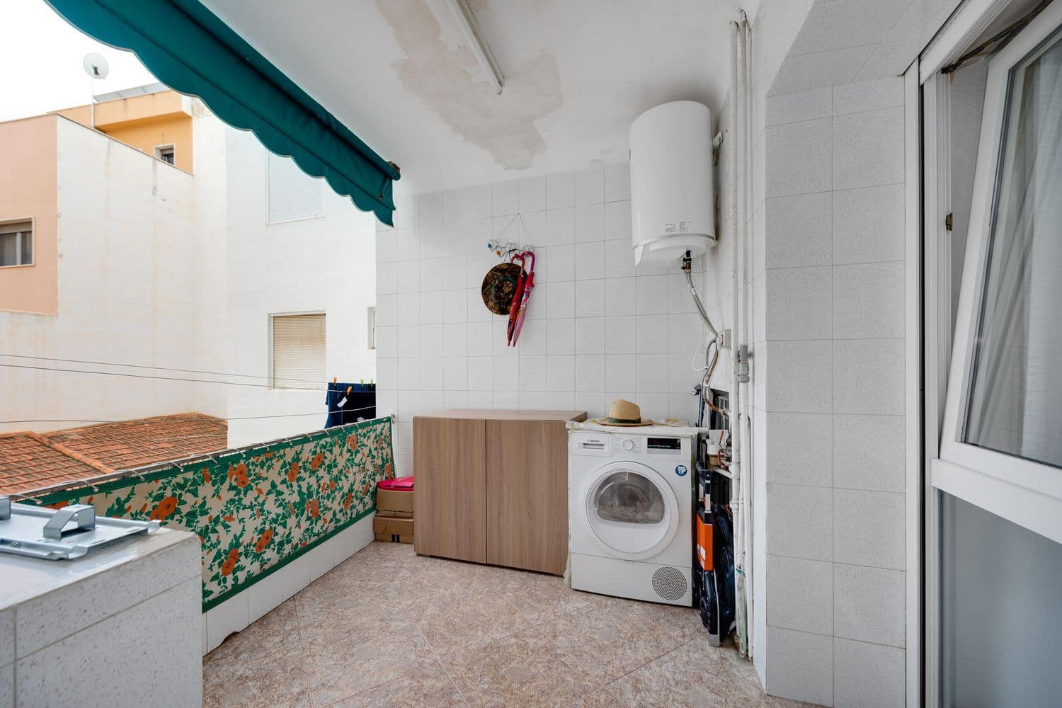 Apartamento de 3 habitaciones en Torrevieja en venta con garaje - 190.000 € (Ref: 9731574)