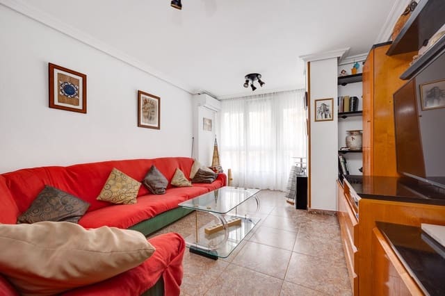 Apartamento de 3 habitaciones en Centro - Muelle Pesquero, Torrevieja en venta con garaje - 190.000 € (Ref: 9731574)