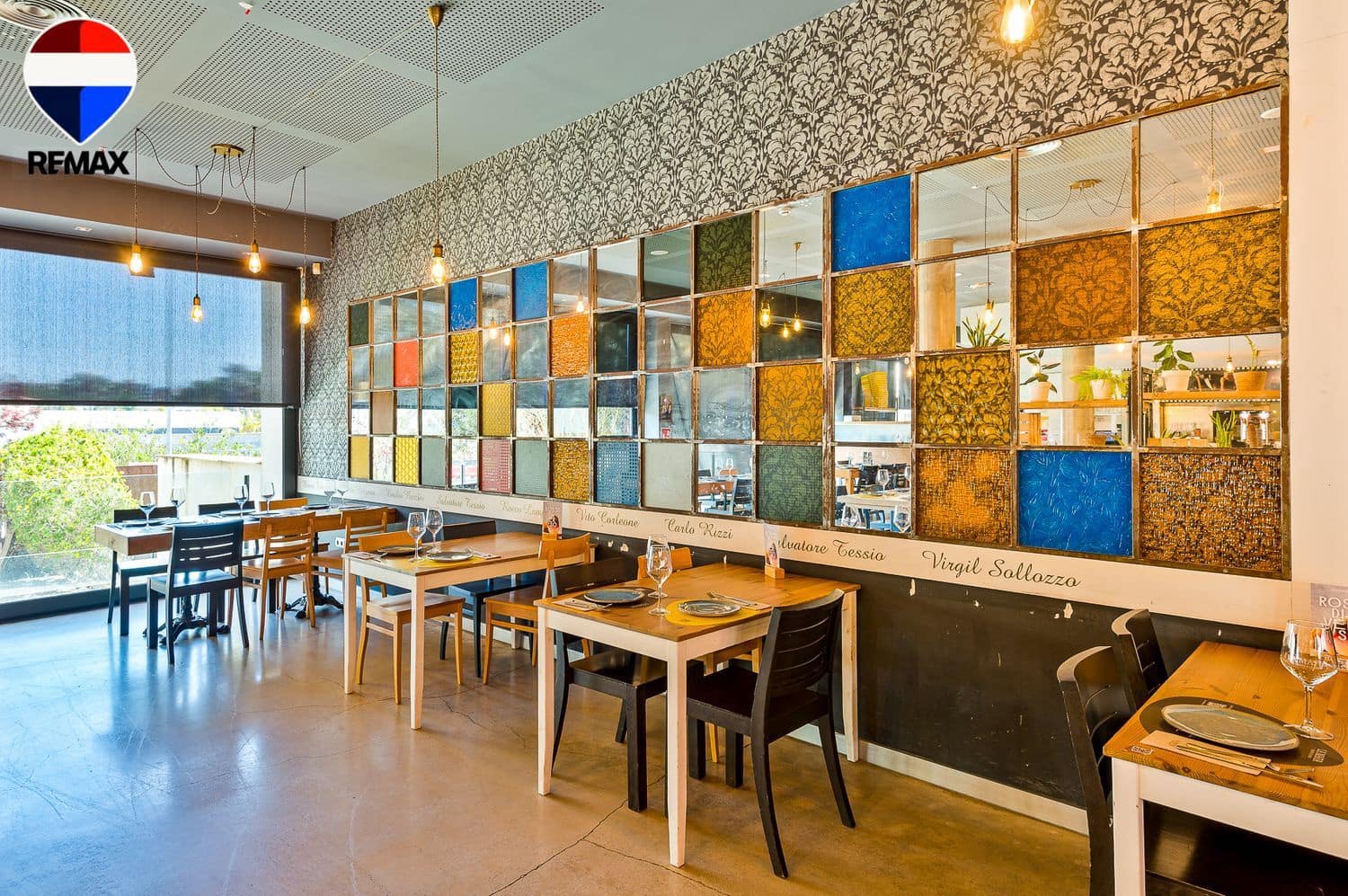 Kommersiell til salgs i Alicante by - € 2 985 000 (Ref: 9735022)