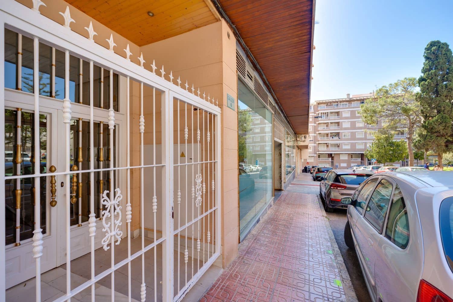 1 Zimmer Apartment zu verkaufen in Torrevieja mit Pool Garage - 122.000 € (Ref: 9735023)