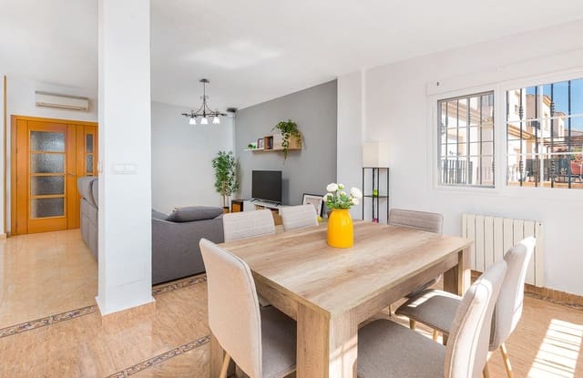 5 soveværelse Byhus til salg i Aguas de Busot / Aigües med swimmingpool garage - € 340.000 (Ref: 9737929)