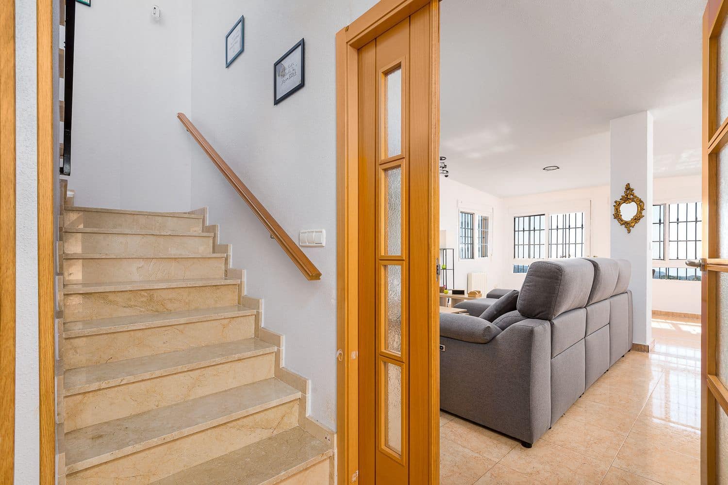 5 bedroom Townhouse for sale in Aguas de Busot / Aigues with pool garage - € 340,000 (Ref: 9737929)