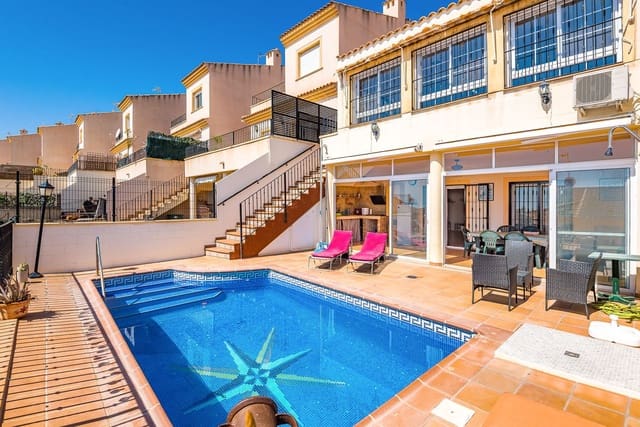 5 soveværelse Byhus til salg i Aguas de Busot / Aigües med swimmingpool garage - € 340.000 (Ref: 9737929)