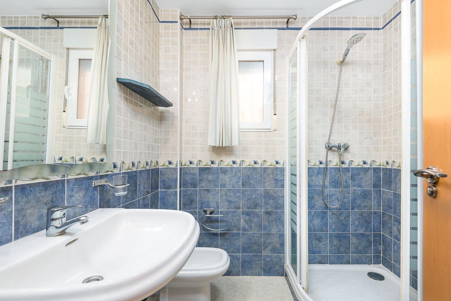 5 bedroom Townhouse for sale in Aguas de Busot / Aigues with pool garage - € 340,000 (Ref: 9737929)