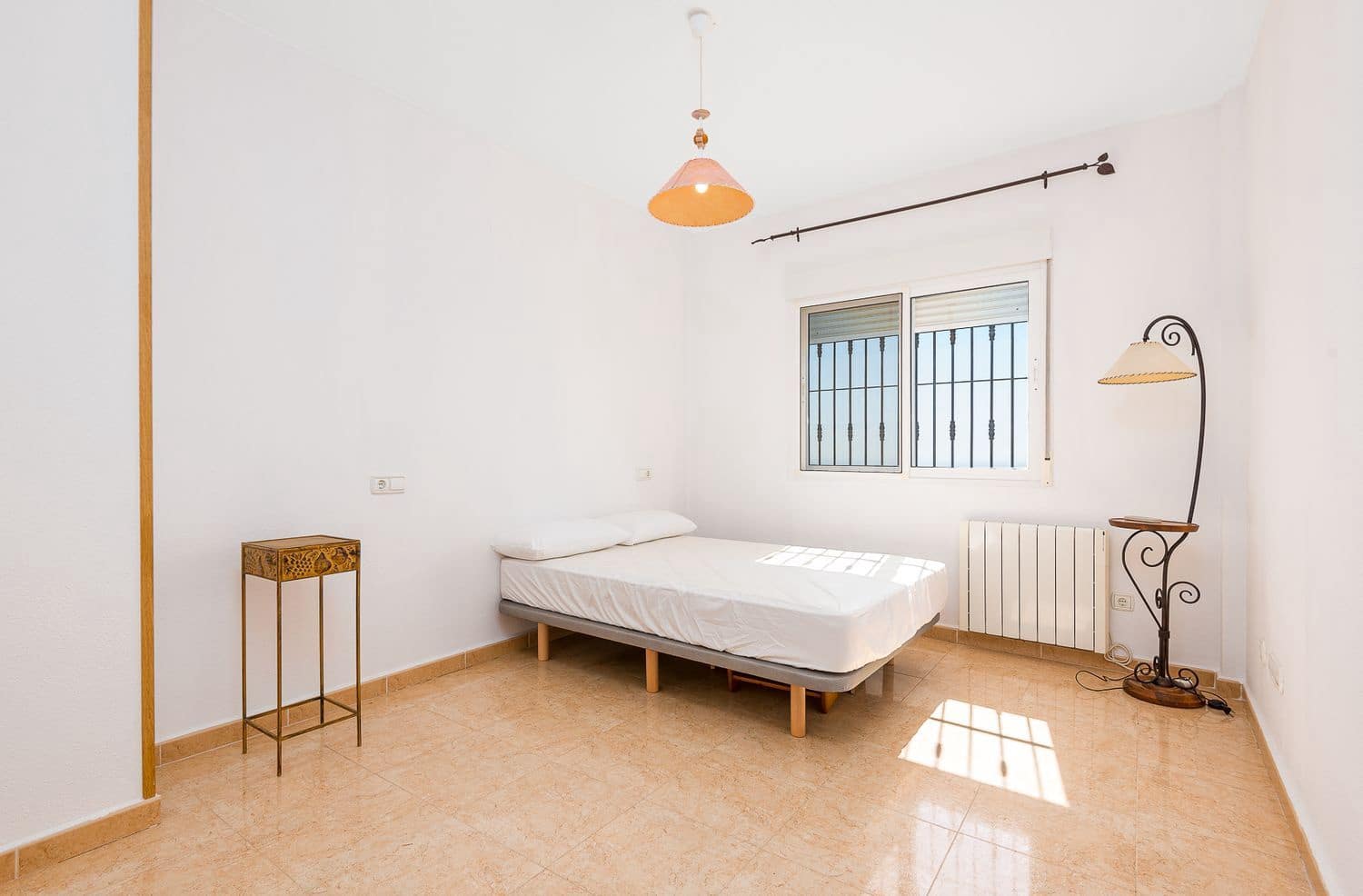 5 bedroom Townhouse for sale in Aguas de Busot / Aigues with pool garage - € 340,000 (Ref: 9737929)