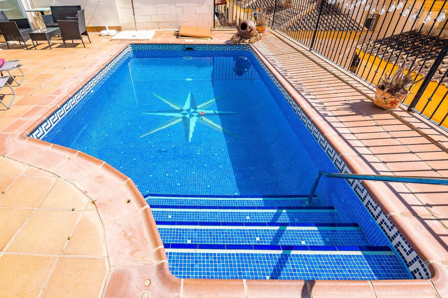 5 bedroom Townhouse for sale in Aguas de Busot / Aigues with pool garage - € 340,000 (Ref: 9737929)