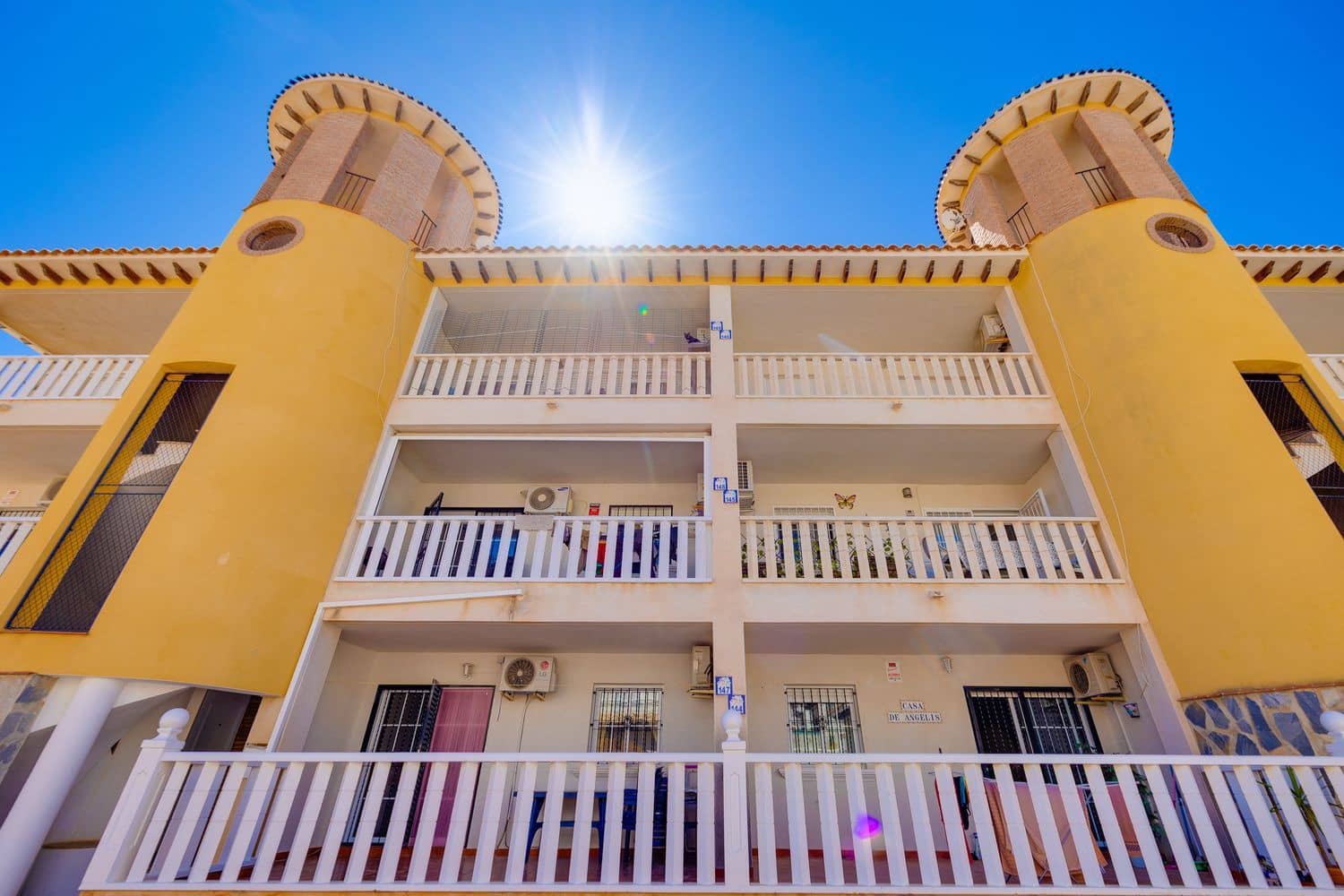 2 bedroom Apartment for sale in Orihuela Costa with pool garage - € 149,000 (Ref: 9745220)