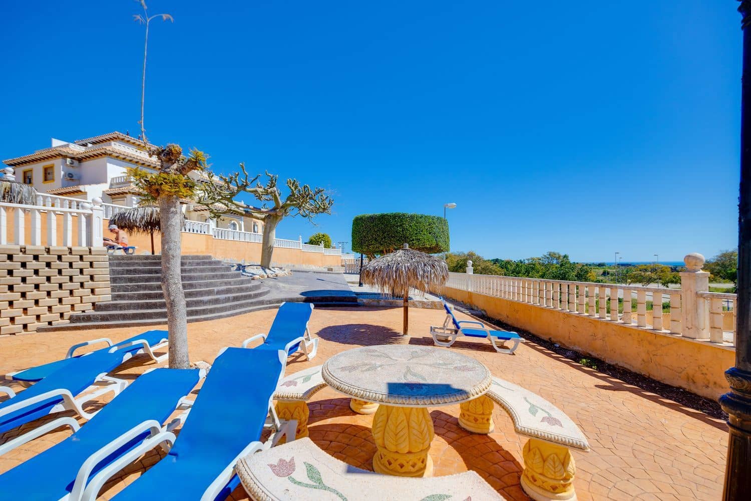 2 bedroom Apartment for sale in Orihuela Costa with pool garage - € 149,000 (Ref: 9745220)