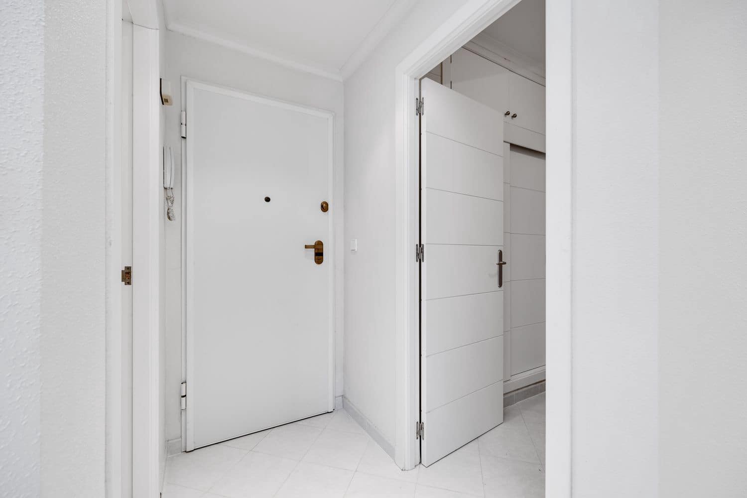 3 sypialnia Apartament na sprzedaż w Orihuela Costa z basenem garażem - 289 000 € (Ref: 9751445)