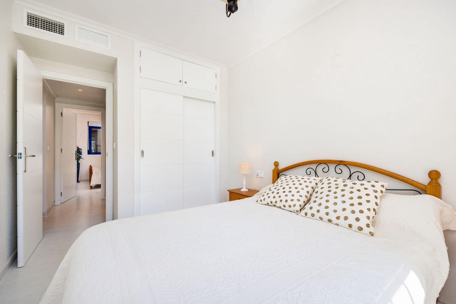 3 sypialnia Apartament na sprzedaż w Orihuela Costa z basenem garażem - 289 000 € (Ref: 9751445)