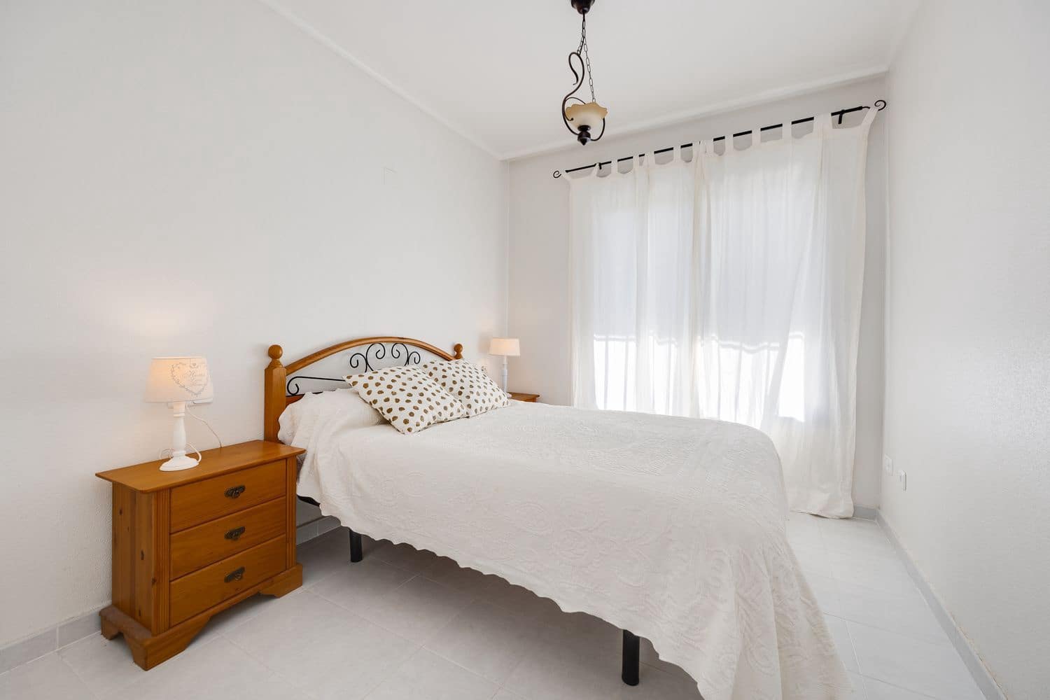 3 sypialnia Apartament na sprzedaż w Orihuela Costa z basenem garażem - 289 000 € (Ref: 9751445)