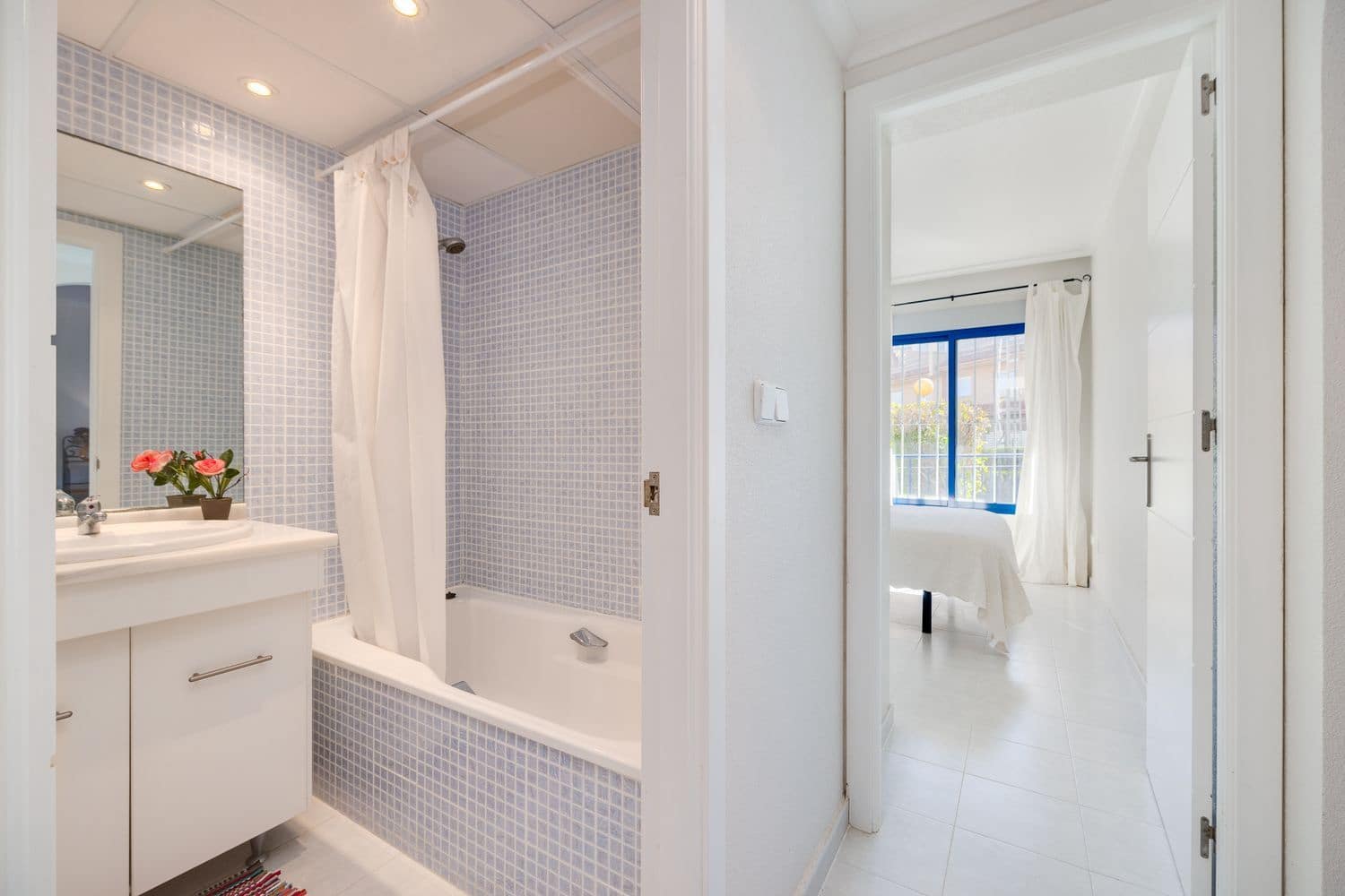 3 sypialnia Apartament na sprzedaż w Orihuela Costa z basenem garażem - 289 000 € (Ref: 9751445)