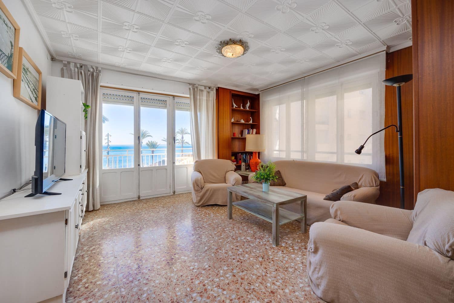 3 quarto Apartamento para venda em Torrevieja com garagem - 298 000 € (Ref: 9751446)