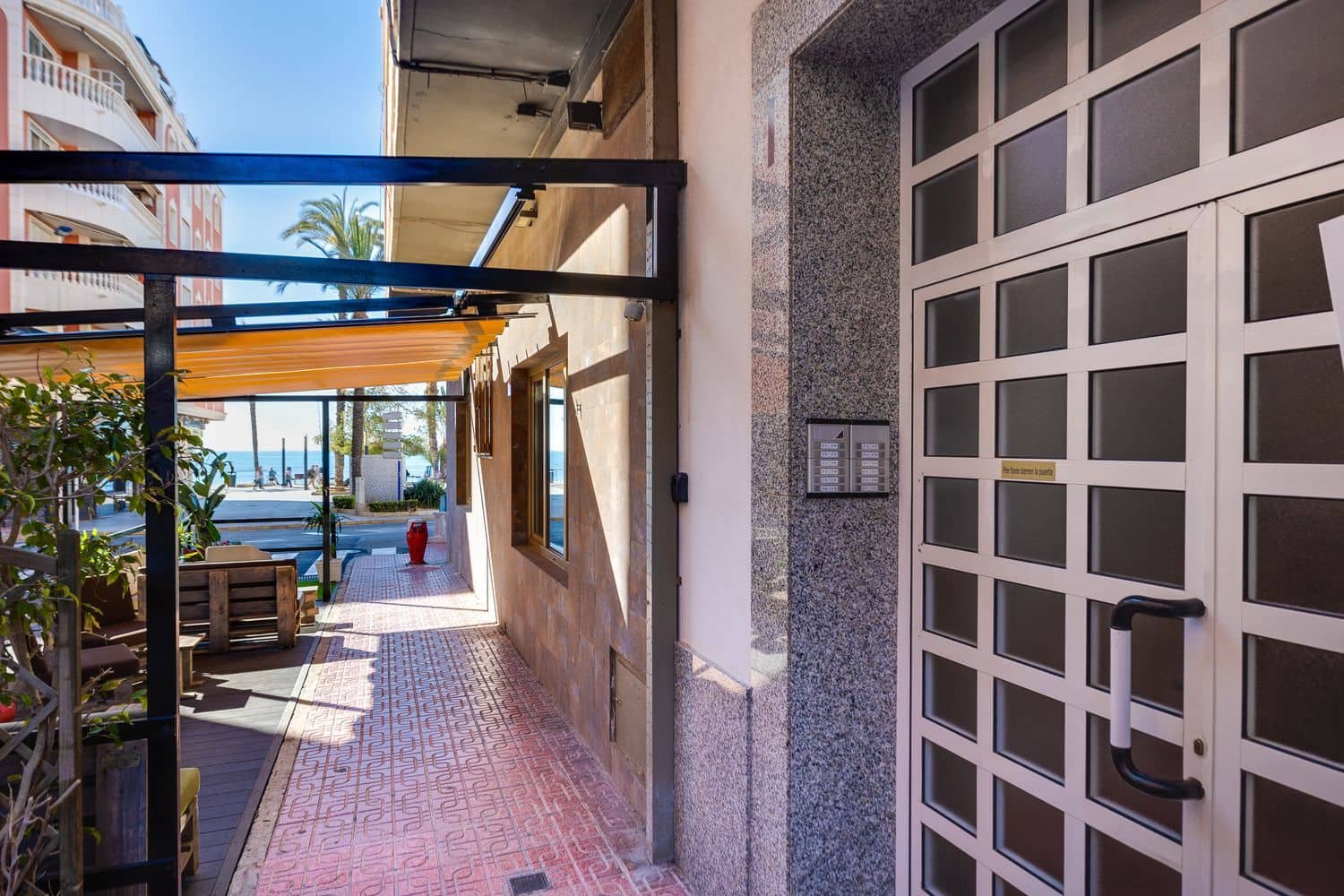 3 quarto Apartamento para venda em Torrevieja com garagem - 298 000 € (Ref: 9751446)